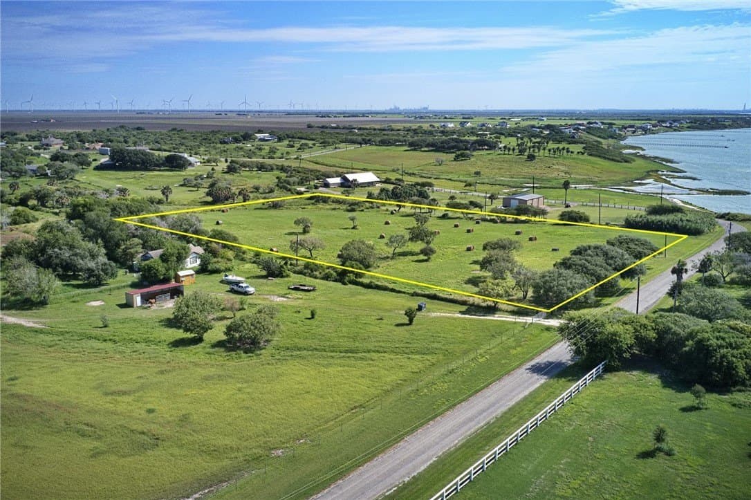 5.42 acres in San Patricio County featured view