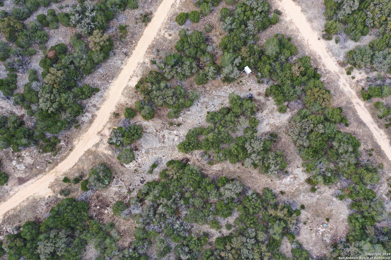 67.53 acres in Edwards County - photo 15
