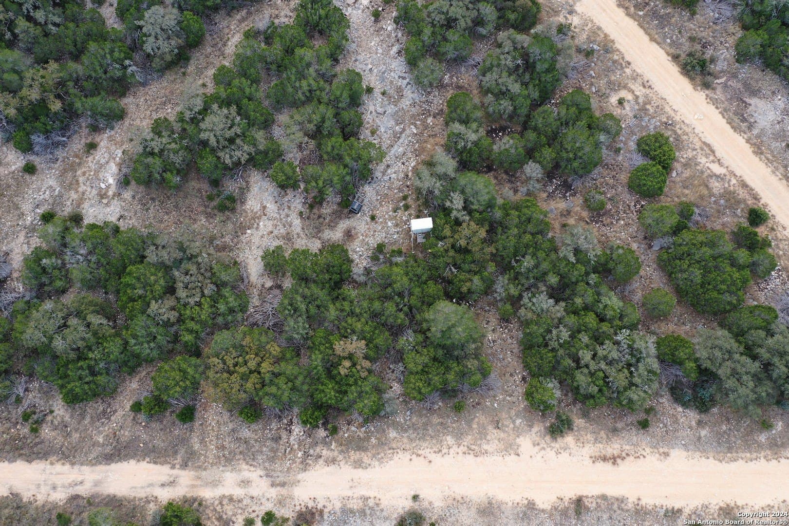 67.53 acres in Edwards County - photo 14