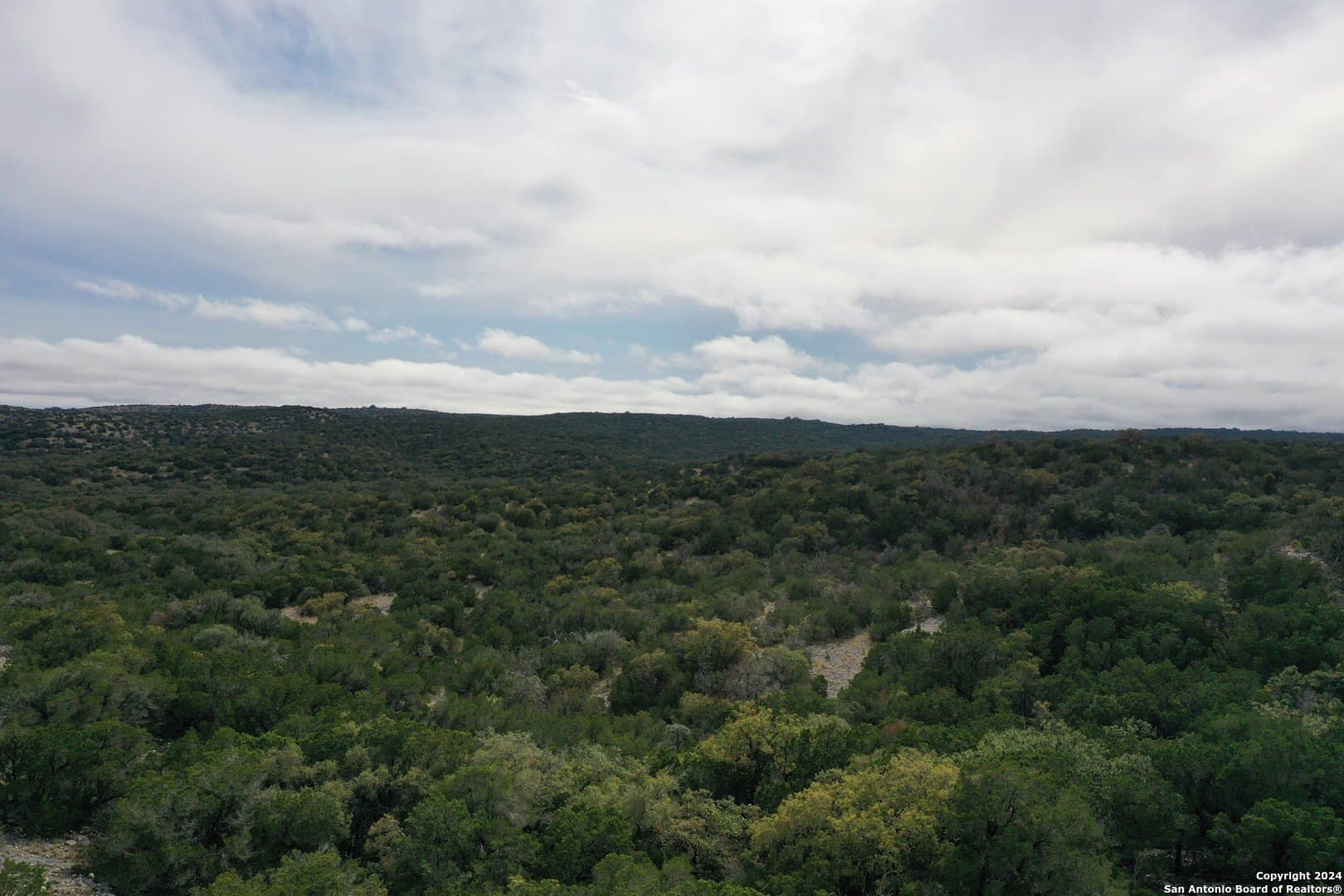 67.53 acres in Edwards County - photo 12