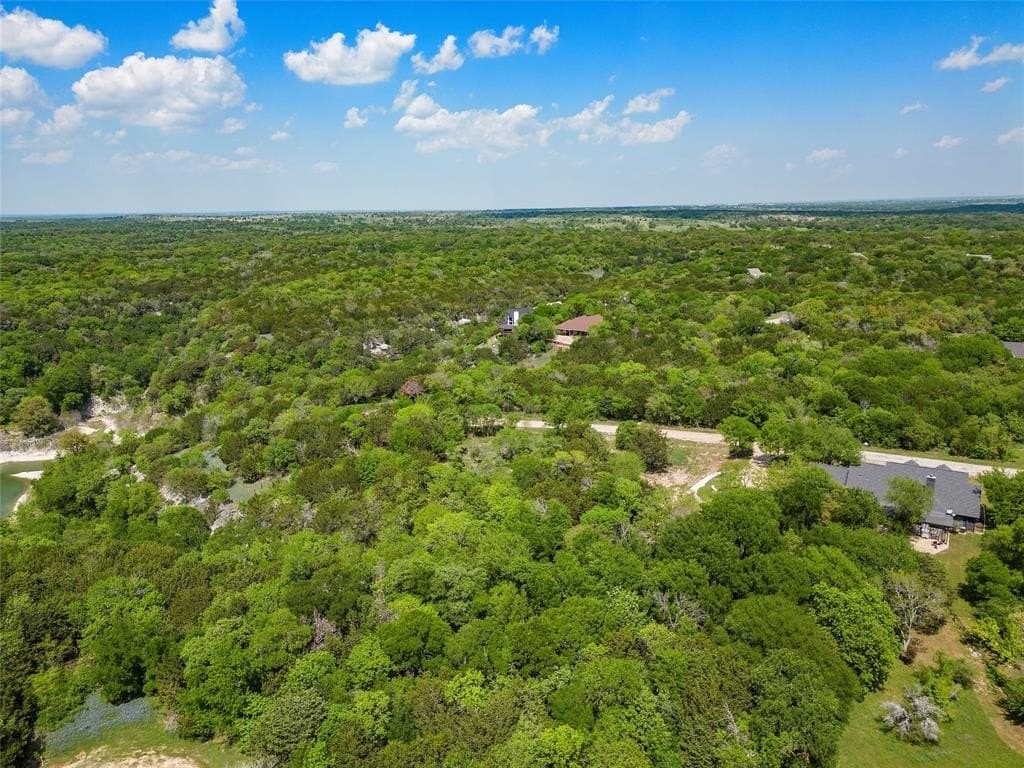 0.51 acres in Hill County gallery image 3