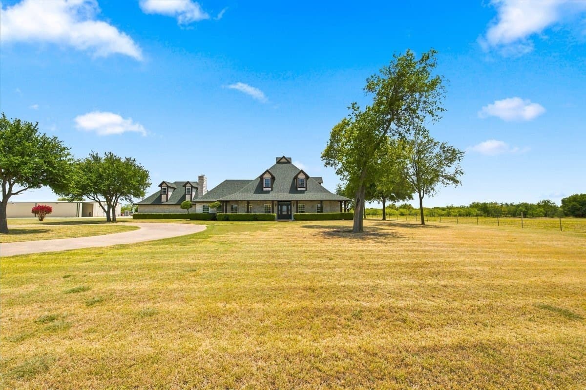 10.01 acres in Hill County - photo 33