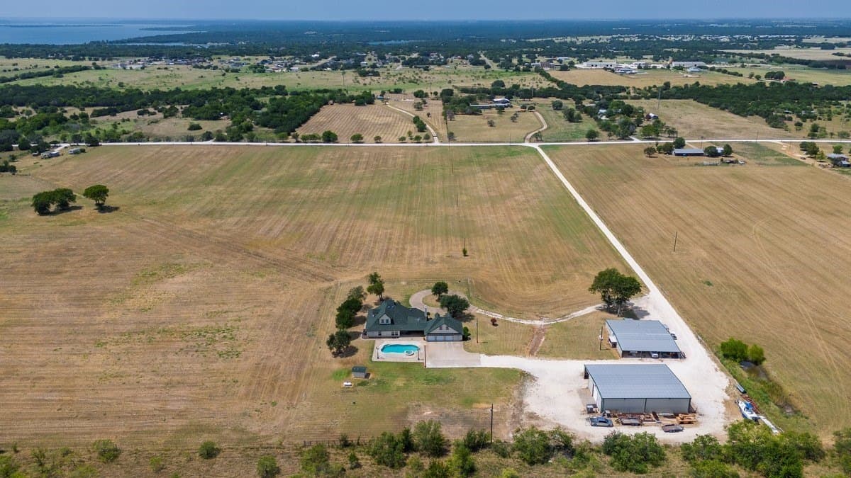 10.01 acres in Hill County - photo 36