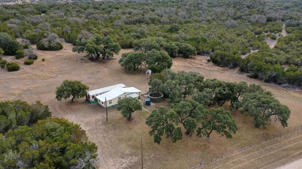 30.19 acres in Kerr County - photo 12