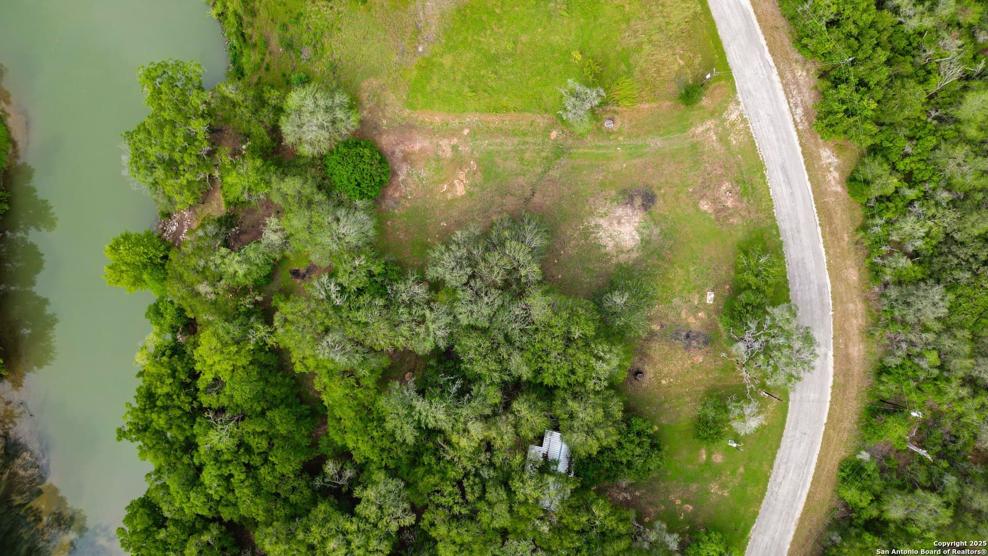 1.21 acres in Guadalupe County - photo 15
