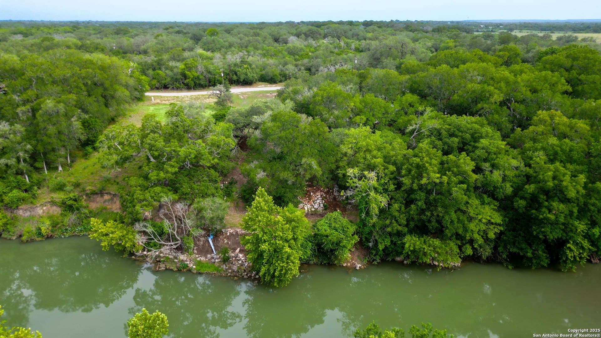 1.21 acres in Guadalupe County - photo 16