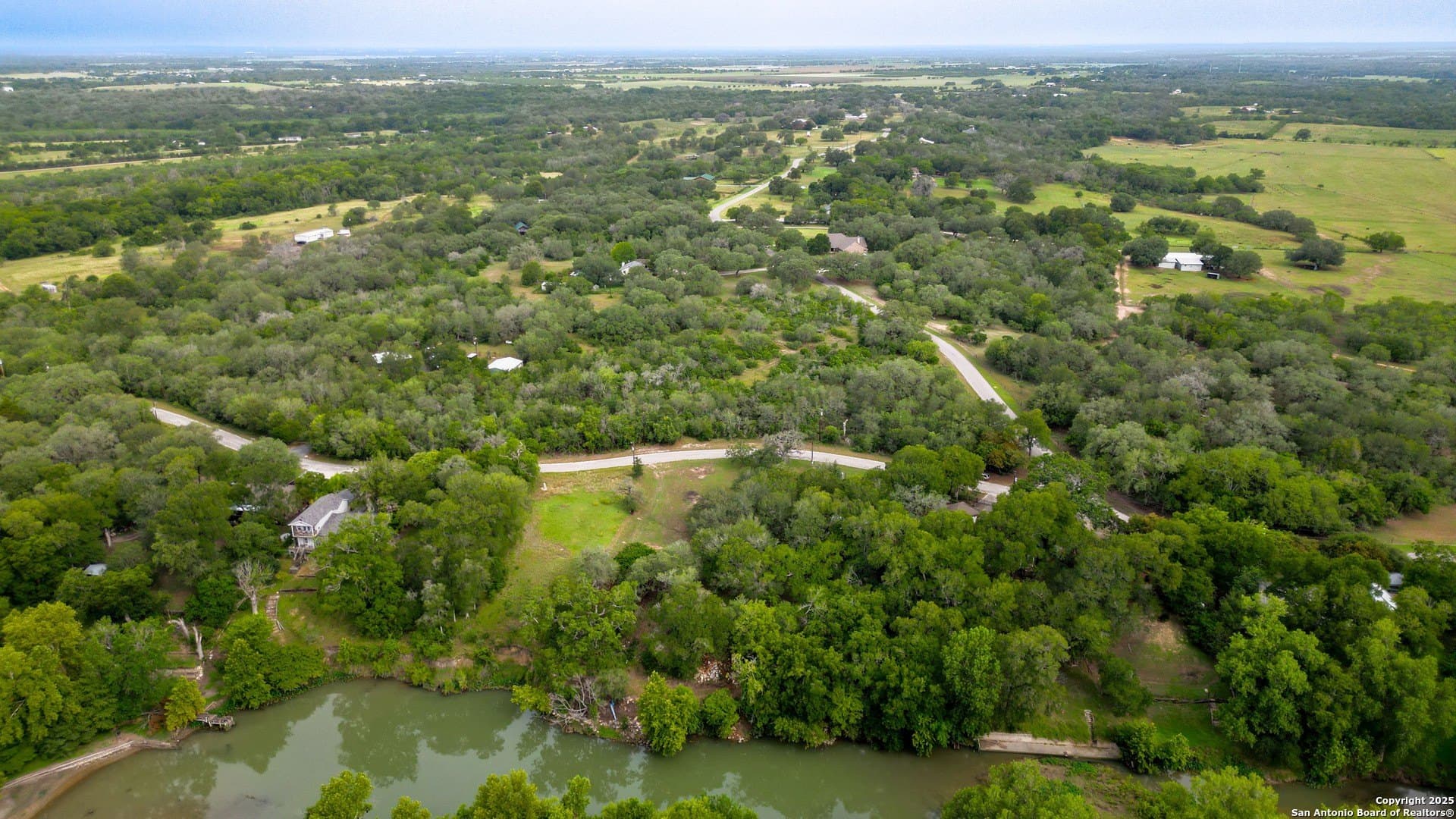 1.21 acres in Guadalupe County - photo 12