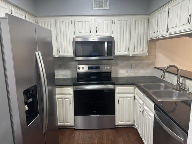 10 acres in Dallas County