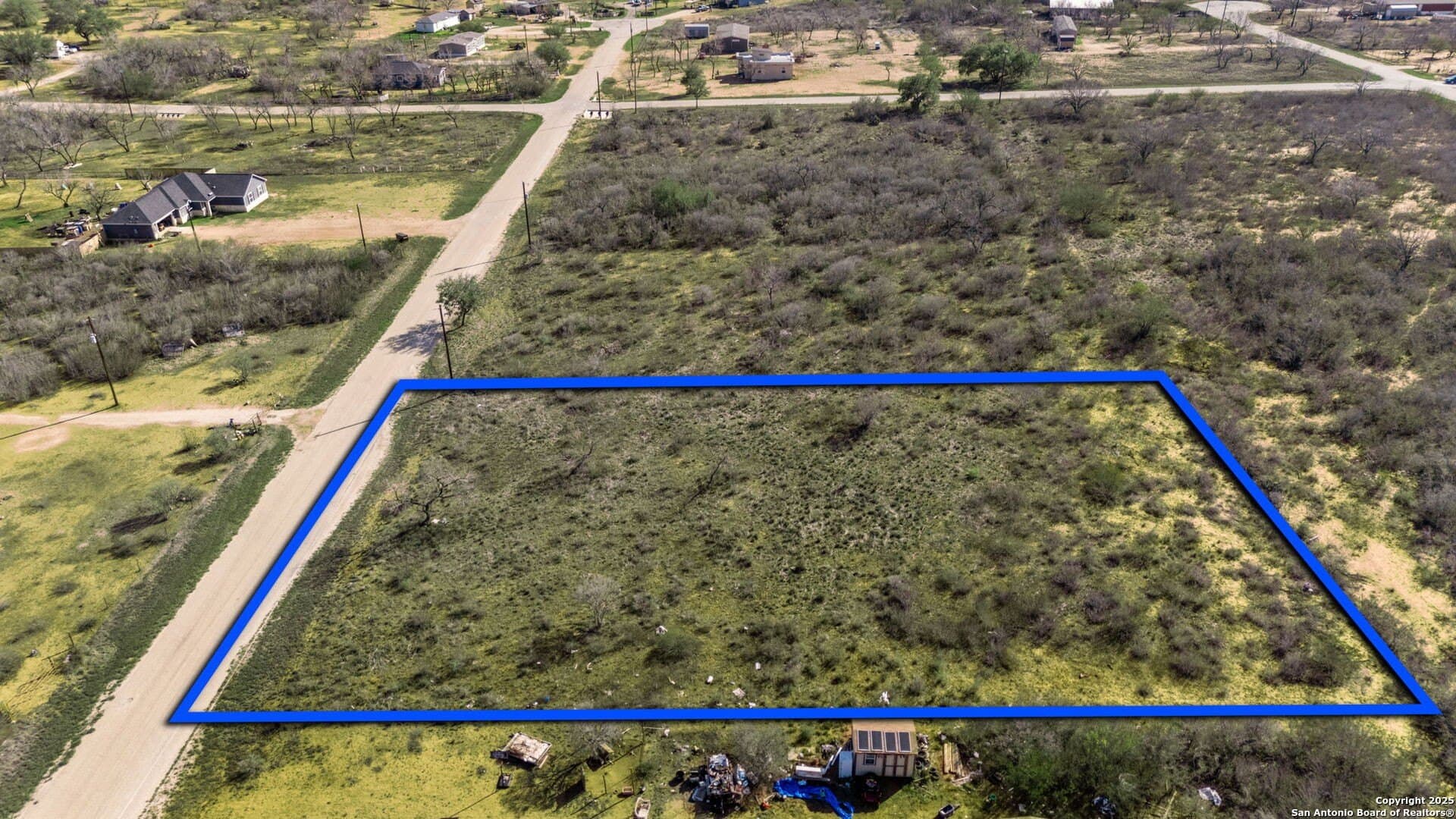 1 acres in Frio County - photo 2
