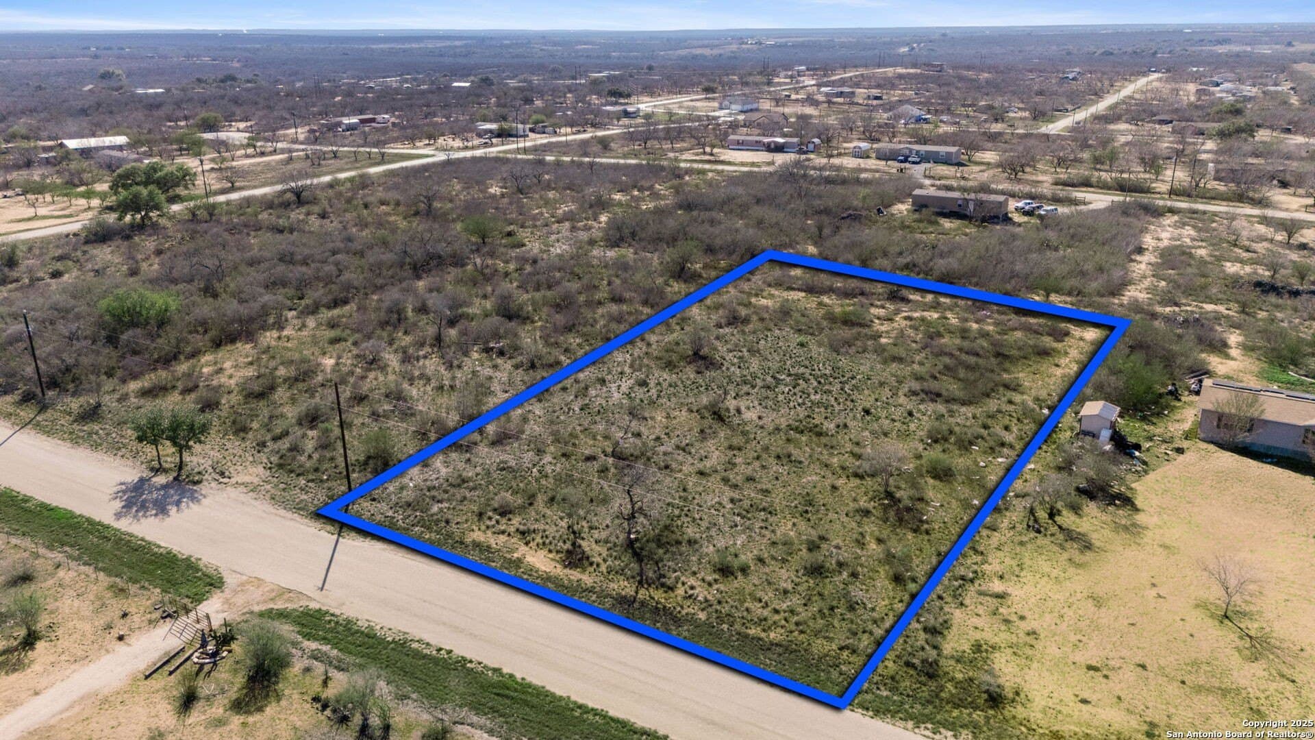 1 acres in Frio County - photo 5
