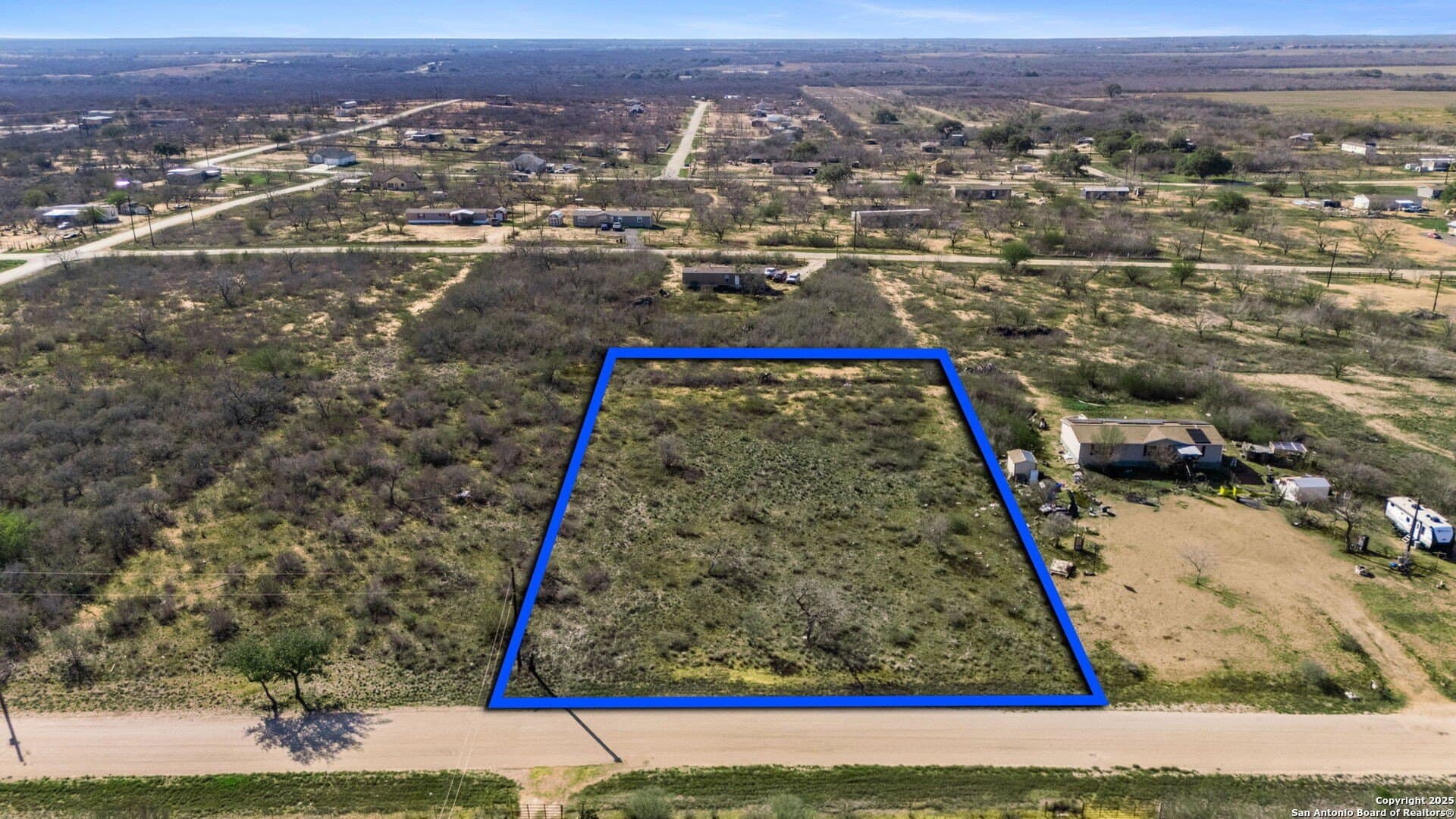 1 acres in Frio County - photo 7
