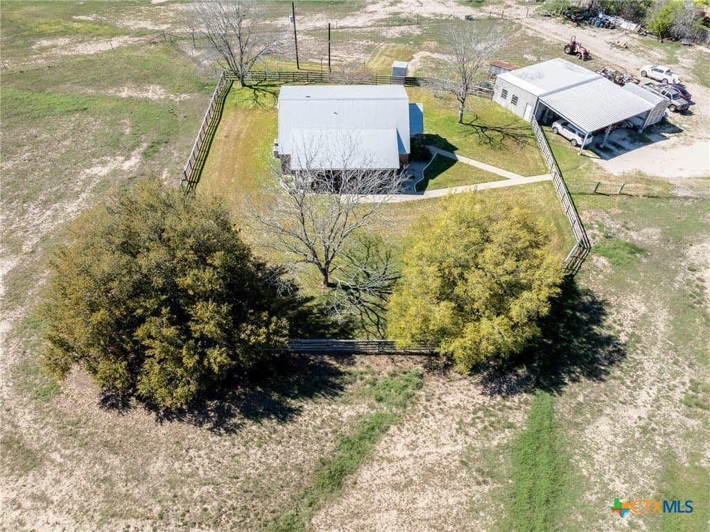 20 acres in DeWitt County - photo 31