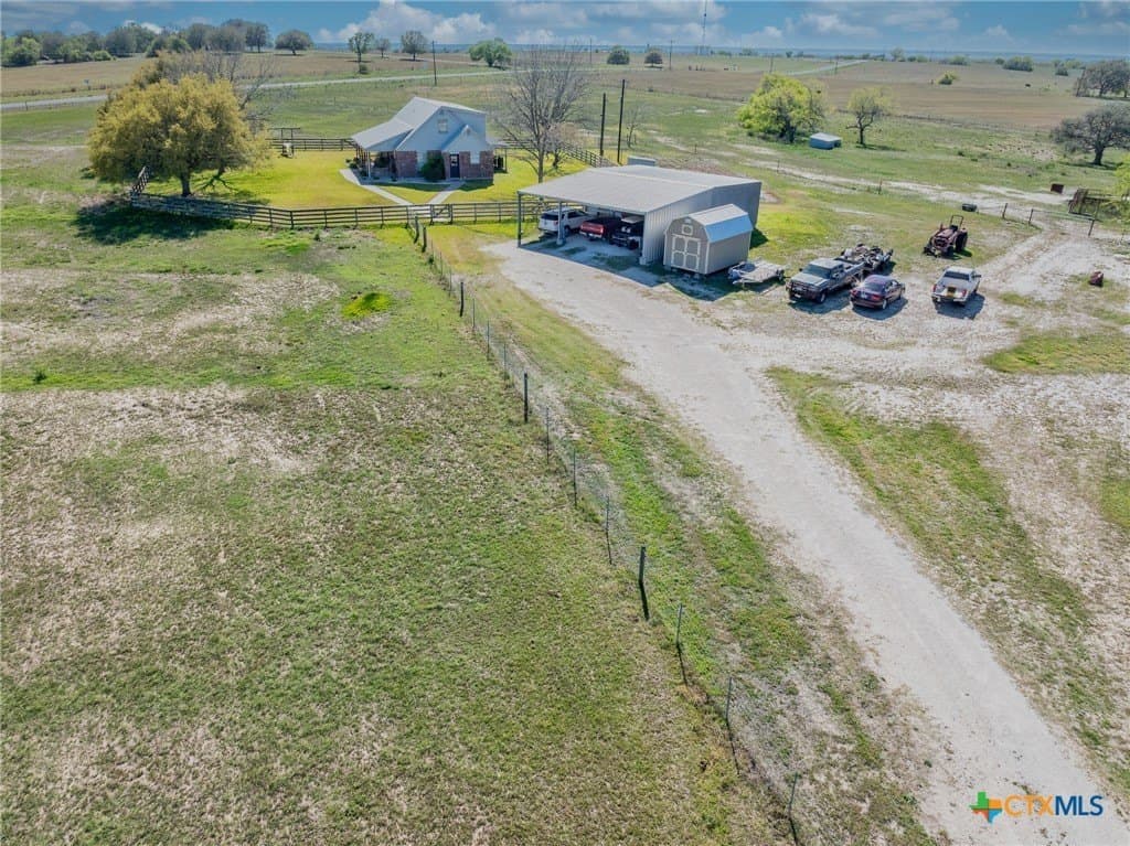 20 acres in DeWitt County - photo 6