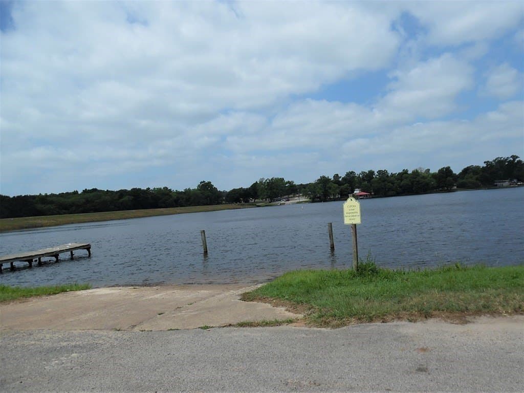 0.28 acres in Van Zandt County - photo 22