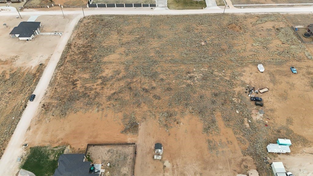 1.68 acres in Midland County gallery image 4