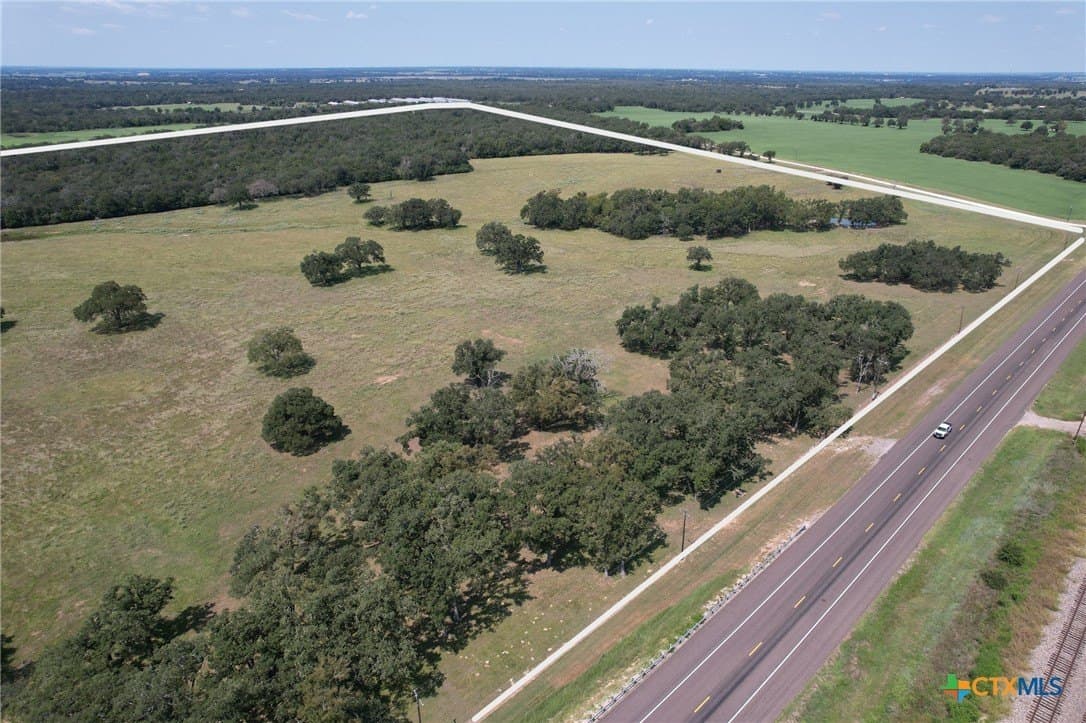140.29 acres in Milam County gallery image 3