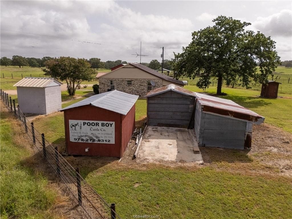 60.3 acres in Burleson County gallery image 4