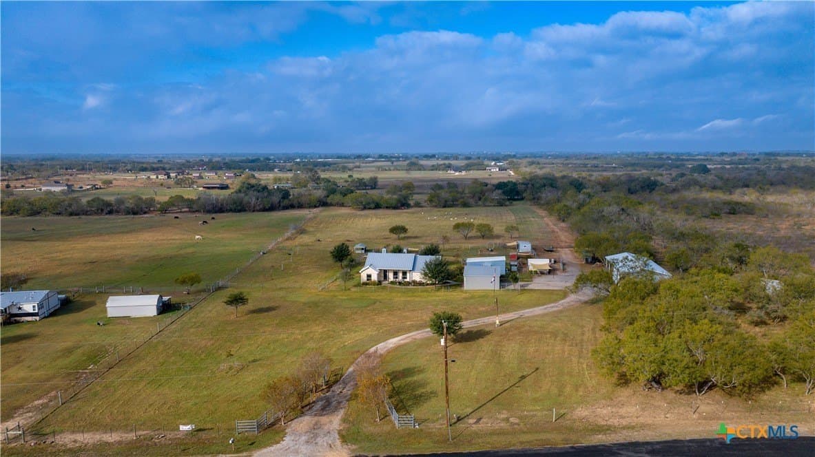 13.95 acres in Bexar County gallery image 2
