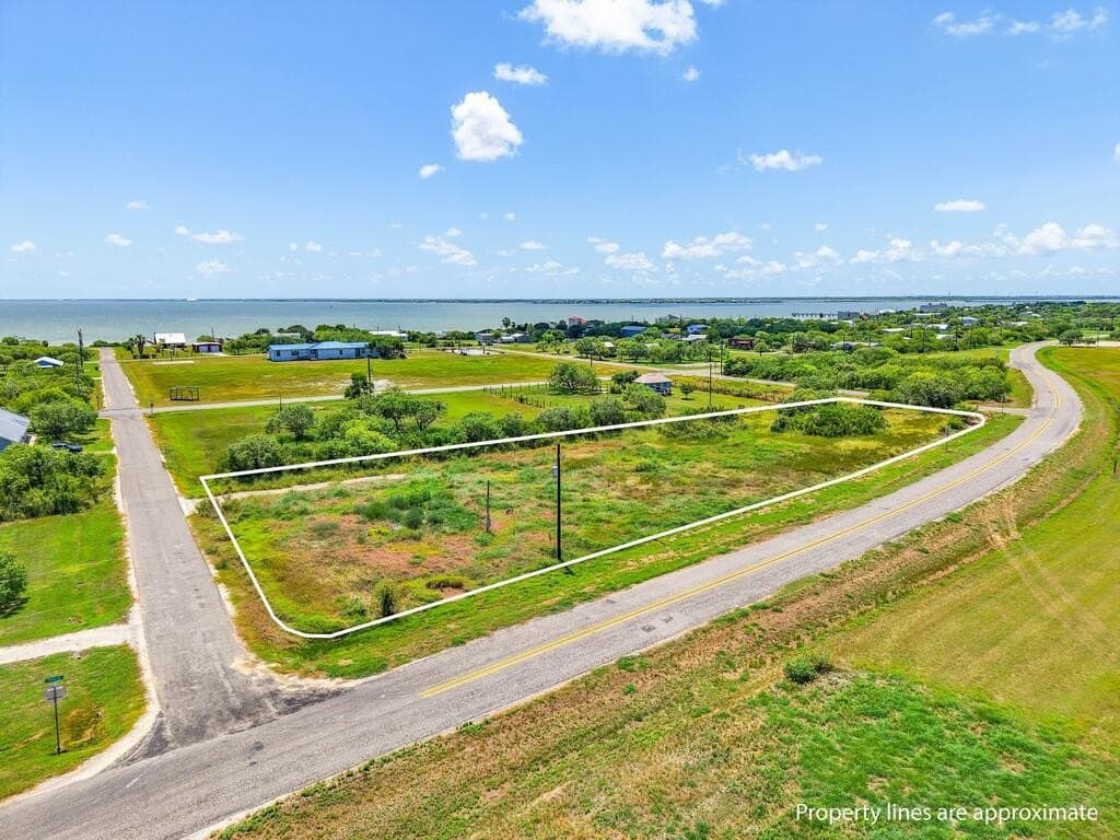 1.01 acres in Texas County - photo 24