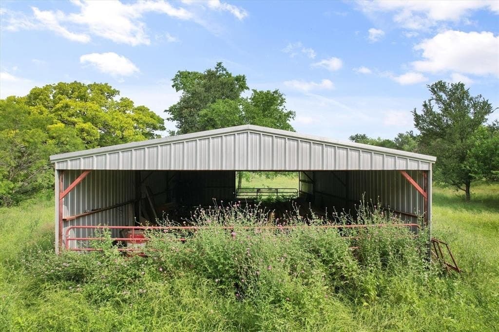 114.92 acres in Navarro County gallery image 3