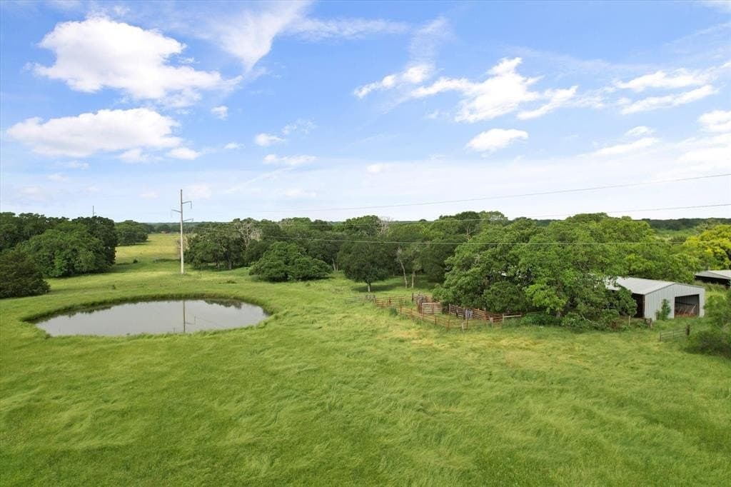 114.92 acres in Navarro County gallery image 2