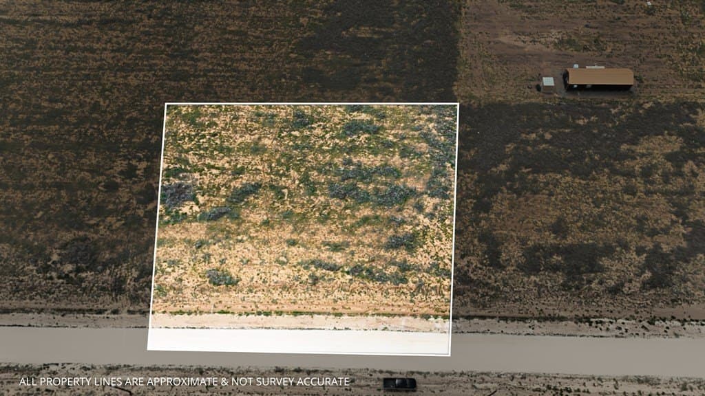 1 acres in Midland County gallery image 2
