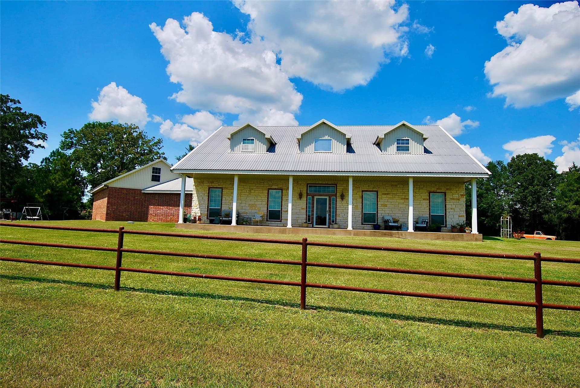 14 acres in Van Zandt County