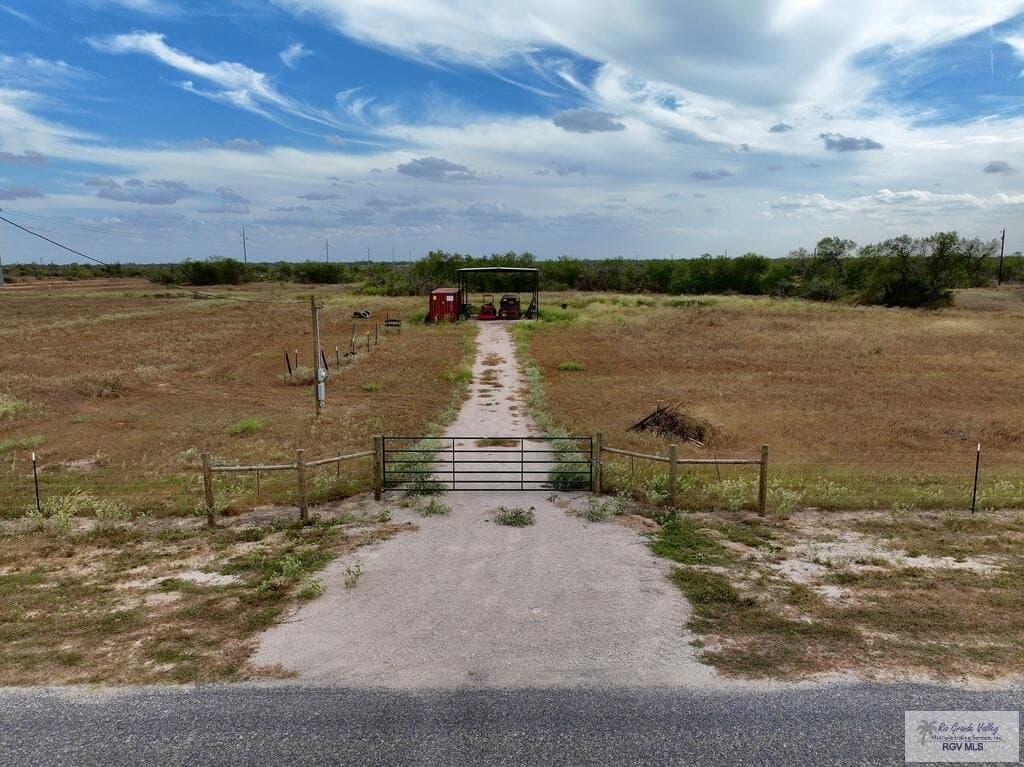 12.32 acres in BROOKS County - photo 2