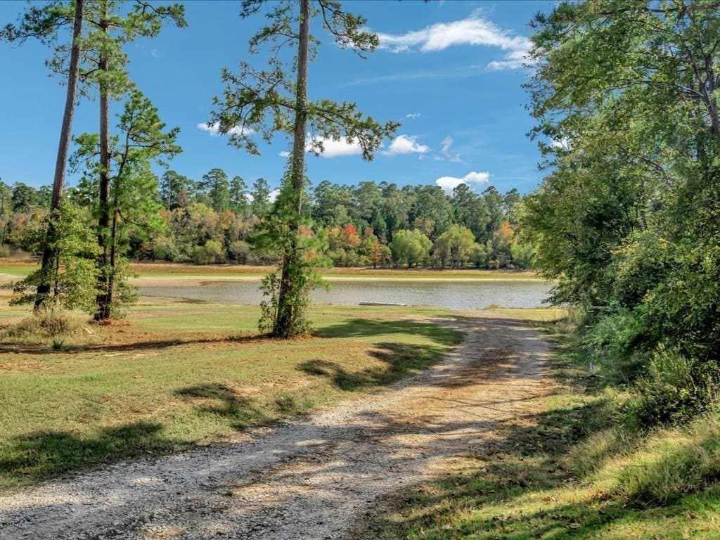 1 acres in Texas County gallery image 4