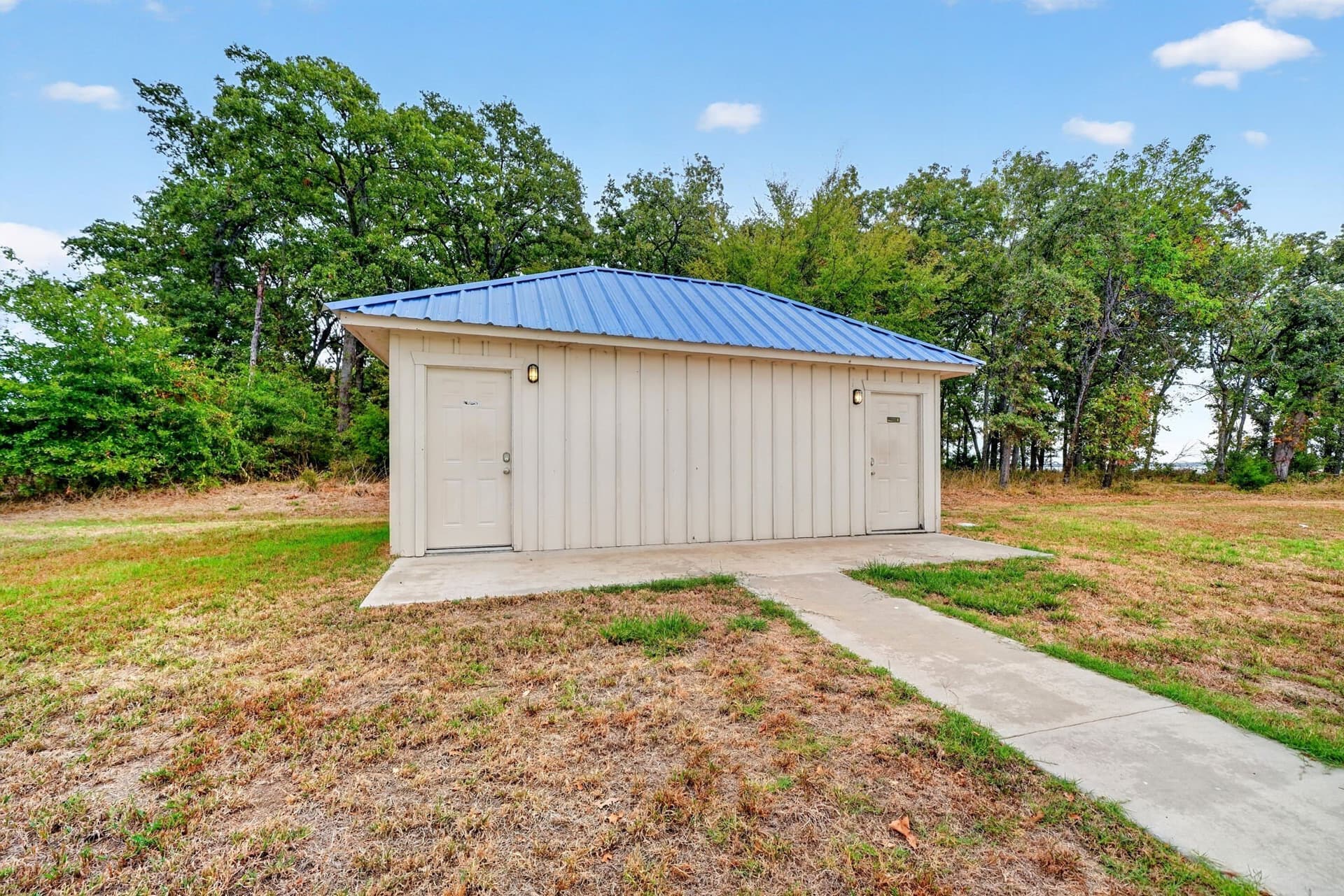 1.06 acres in Hunt County - photo 18