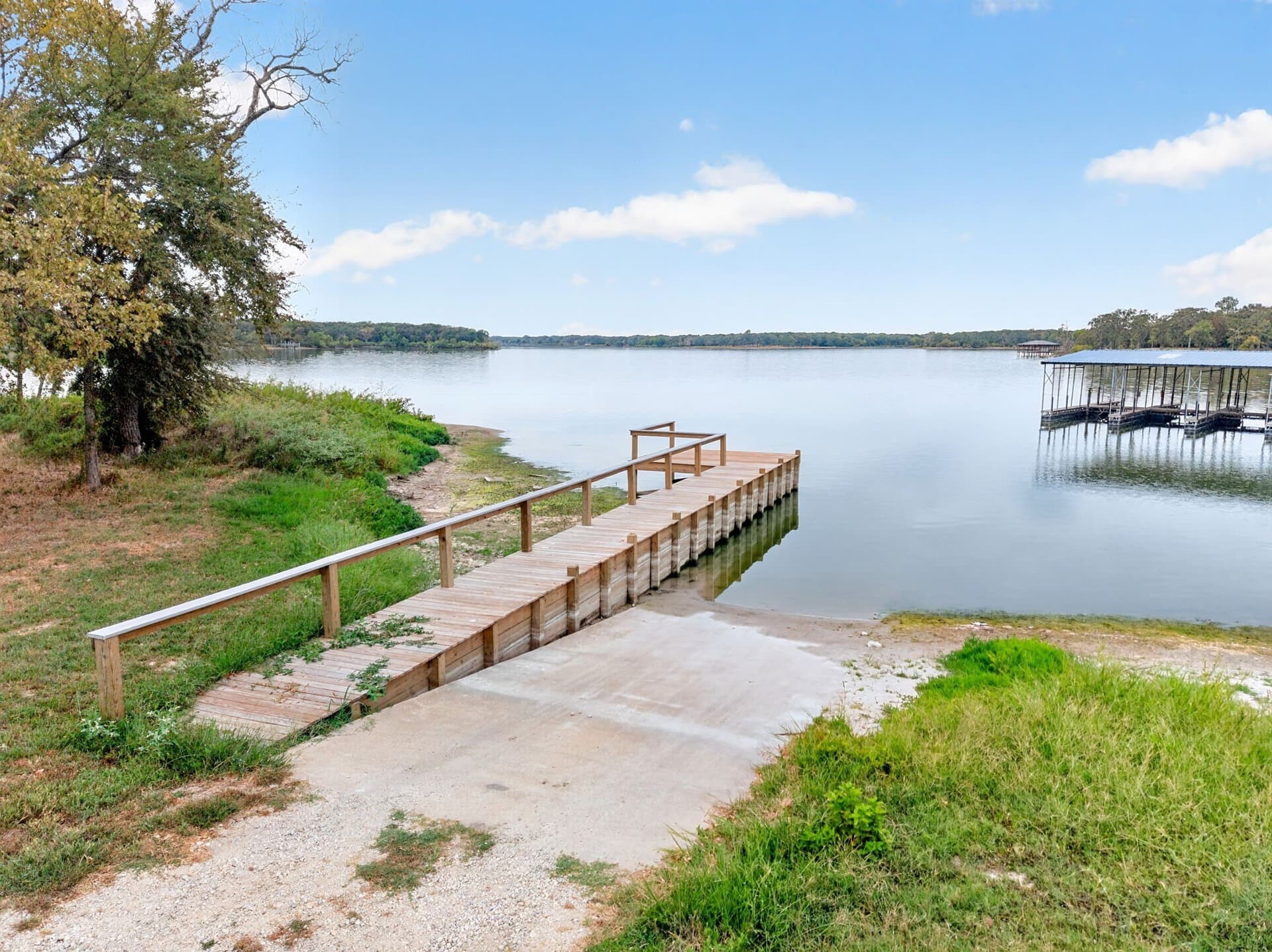 1.06 acres in Hunt County - photo 15