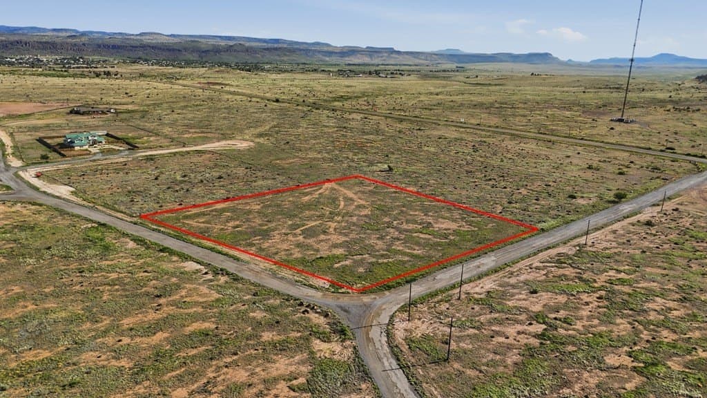 2.85 acres in Jeff Davis County gallery image 3