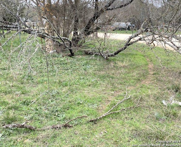 0.09 acres in Bandera County gallery image 3