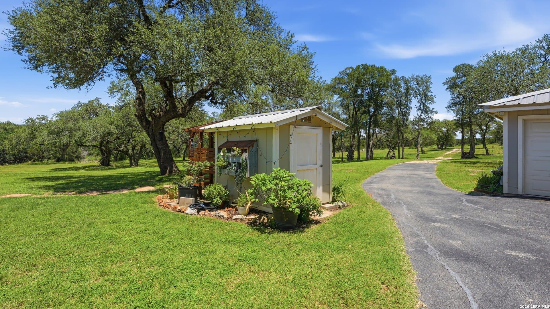 9.99 acres in Comal County - photo 16