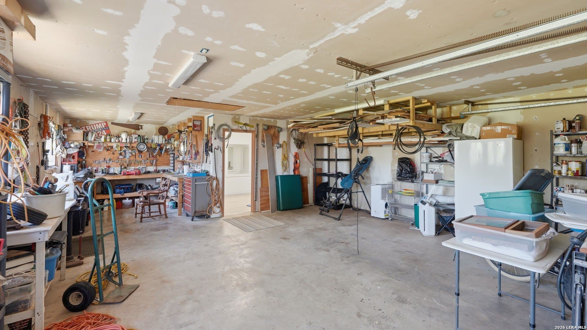 9.99 acres in Comal County - photo 12