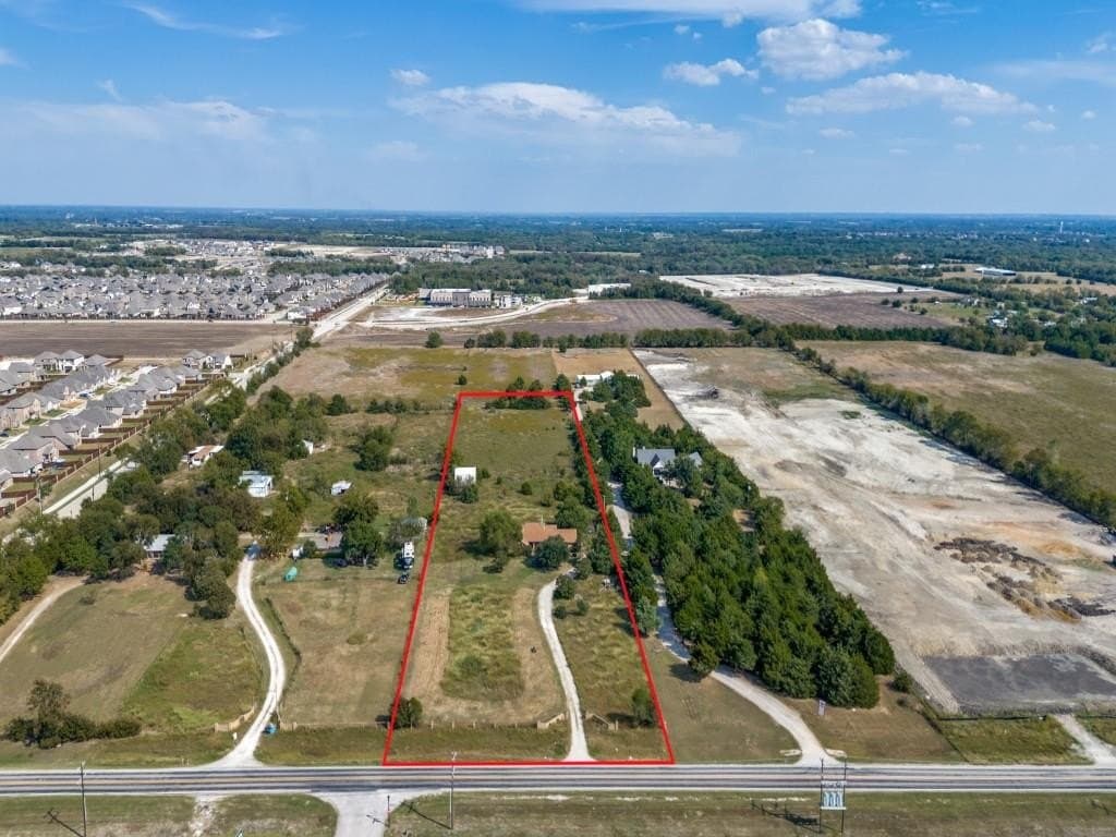 7.61 acres in Collin County
