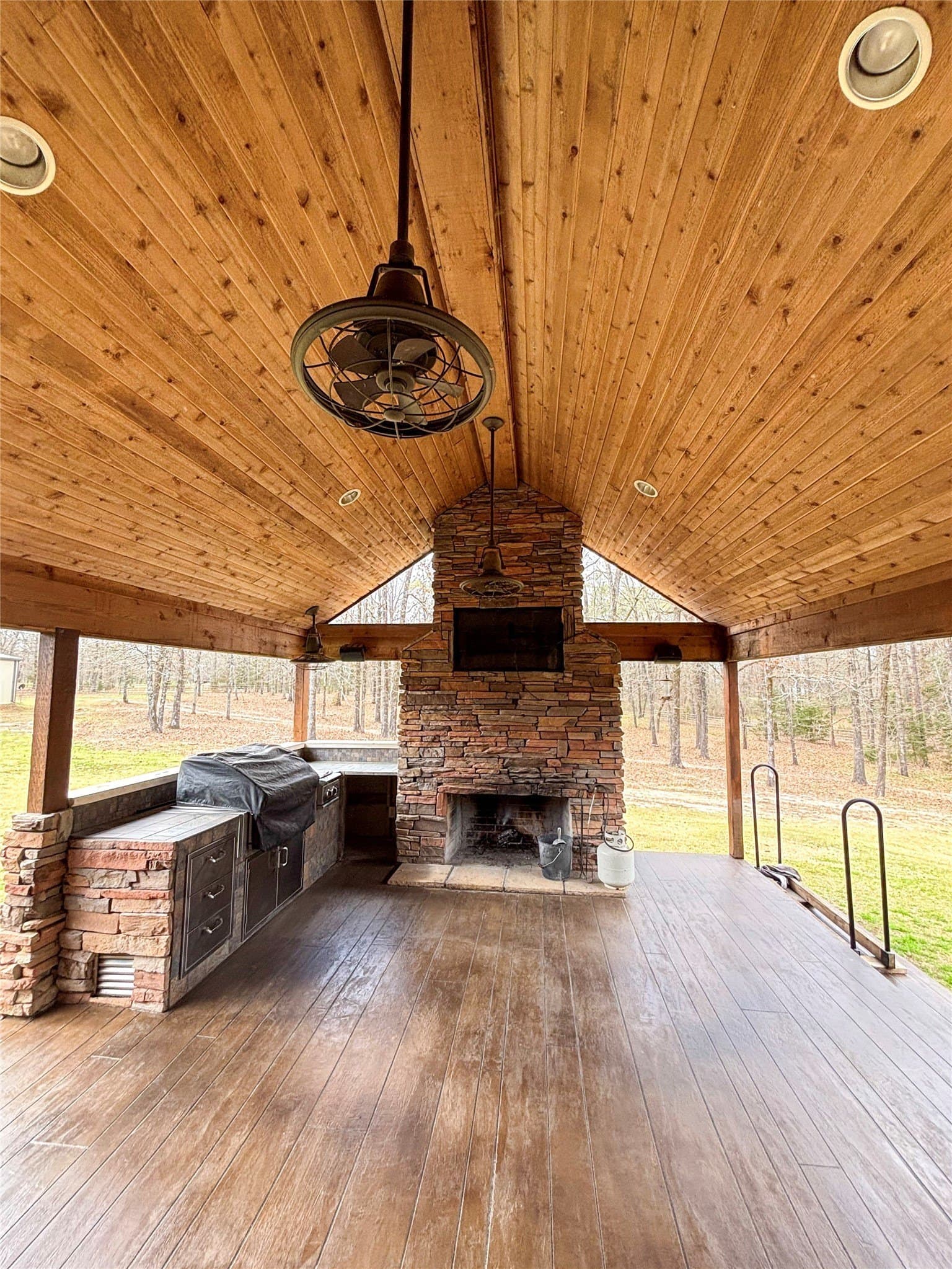 17.75 acres in Bowie County - photo 21