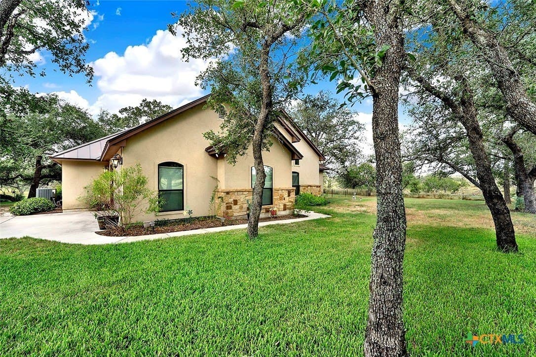 10.82 acres in Wilson County - photo 8