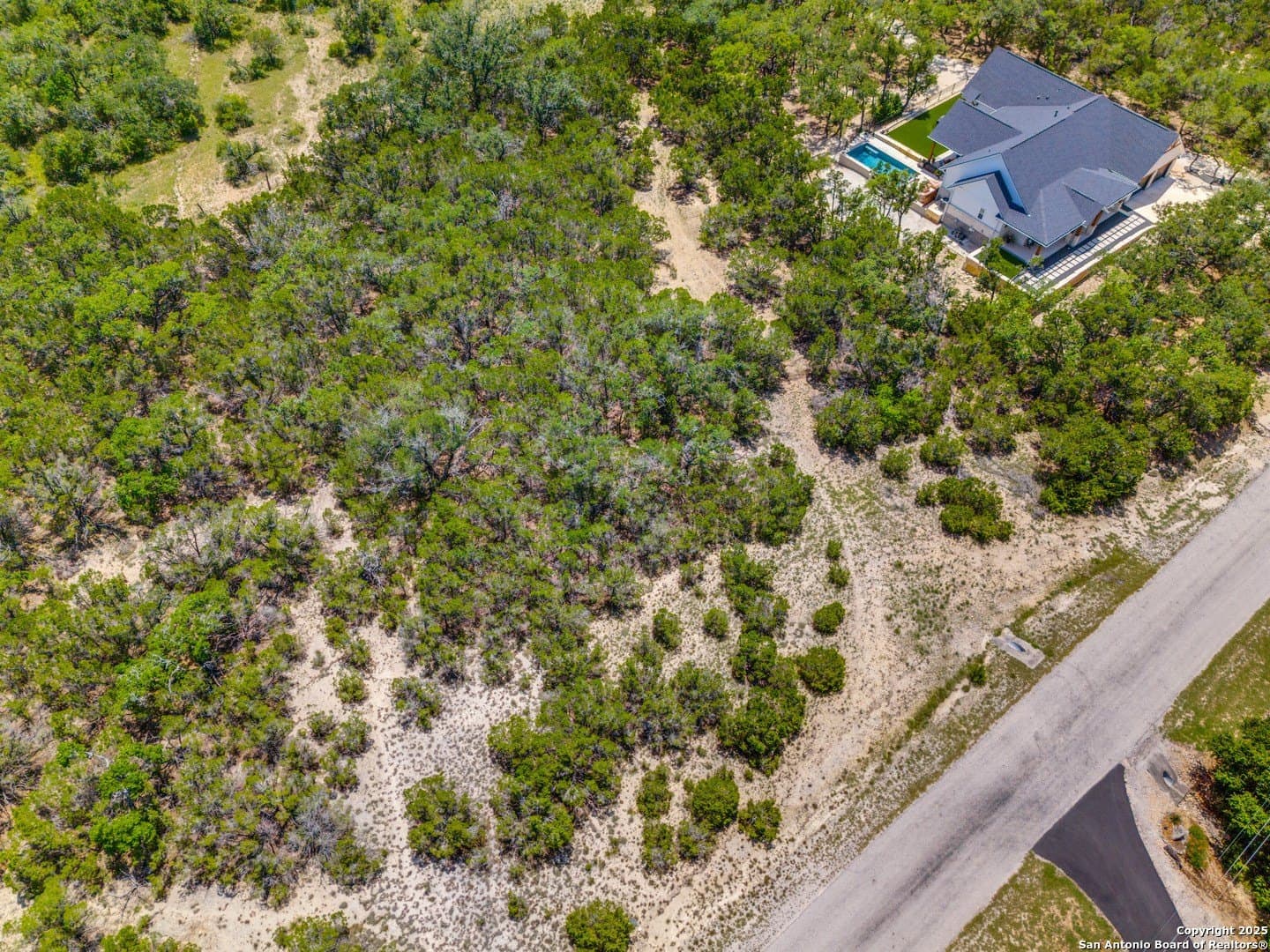 1 acres in Comal County - photo 12