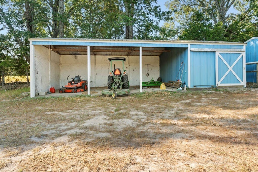 21.37 acres in Wood County - photo 23