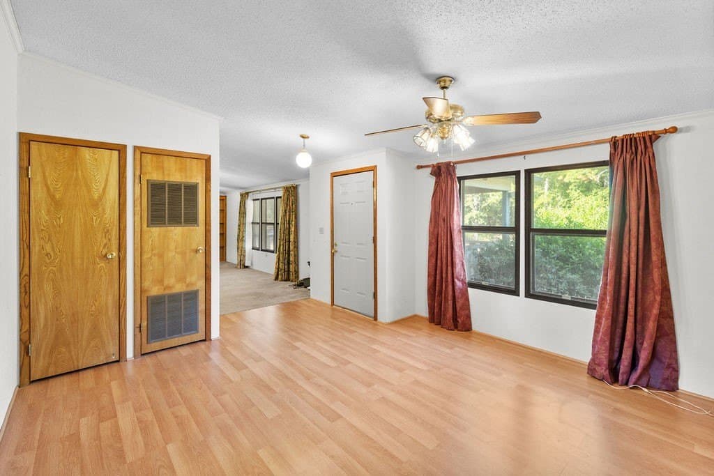 21.37 acres in Wood County - photo 12