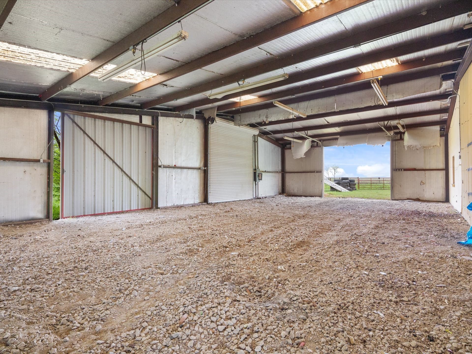 17.92 acres in Ellis County - photo 5