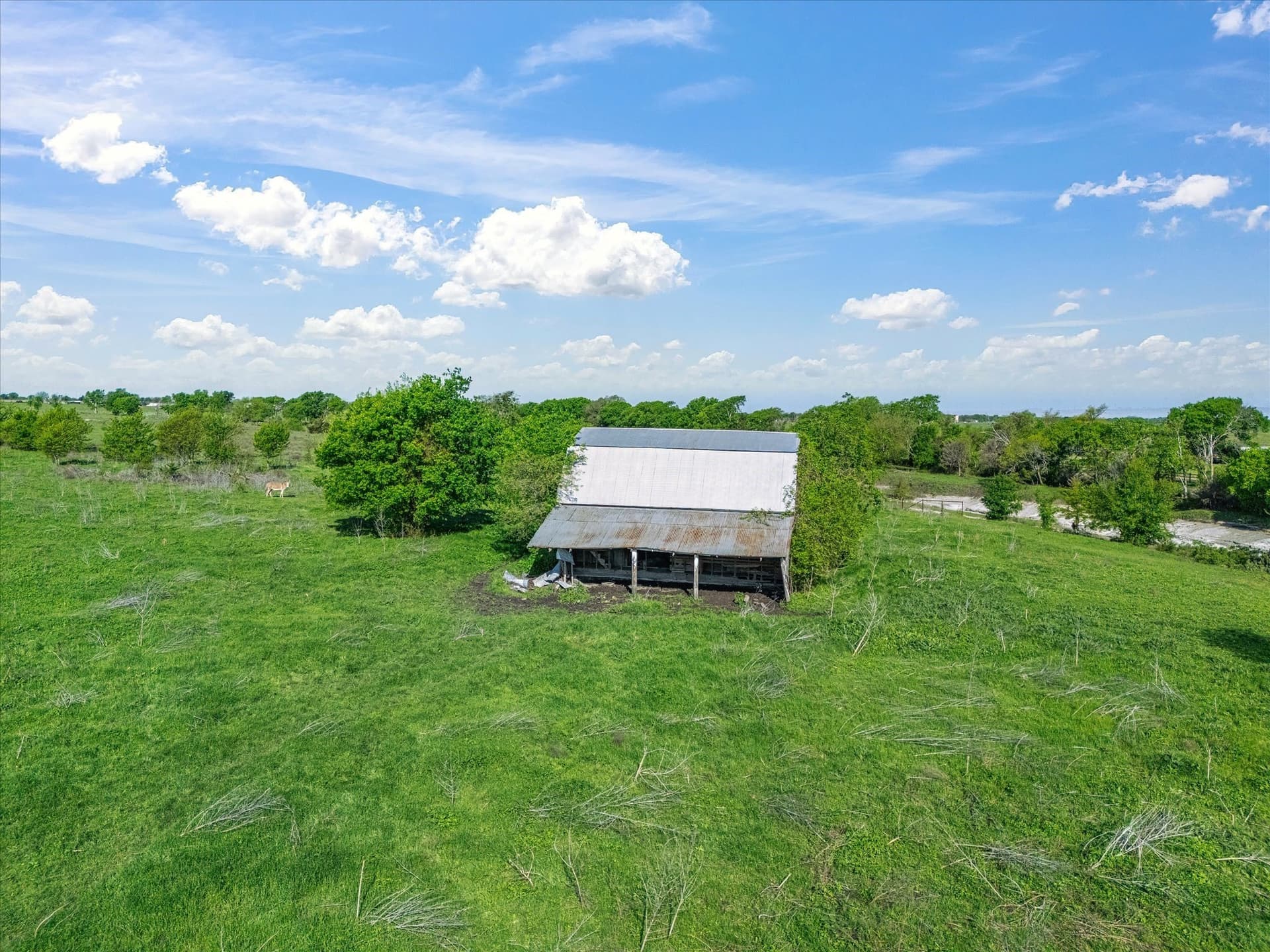 17.92 acres in Ellis County - photo 24