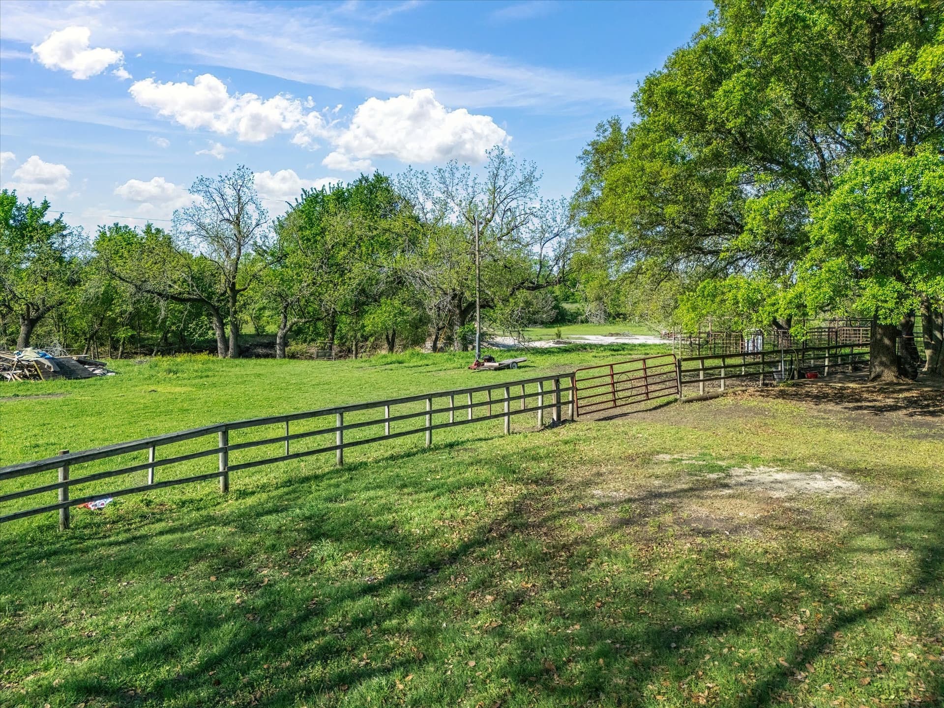 17.92 acres in Ellis County - photo 28