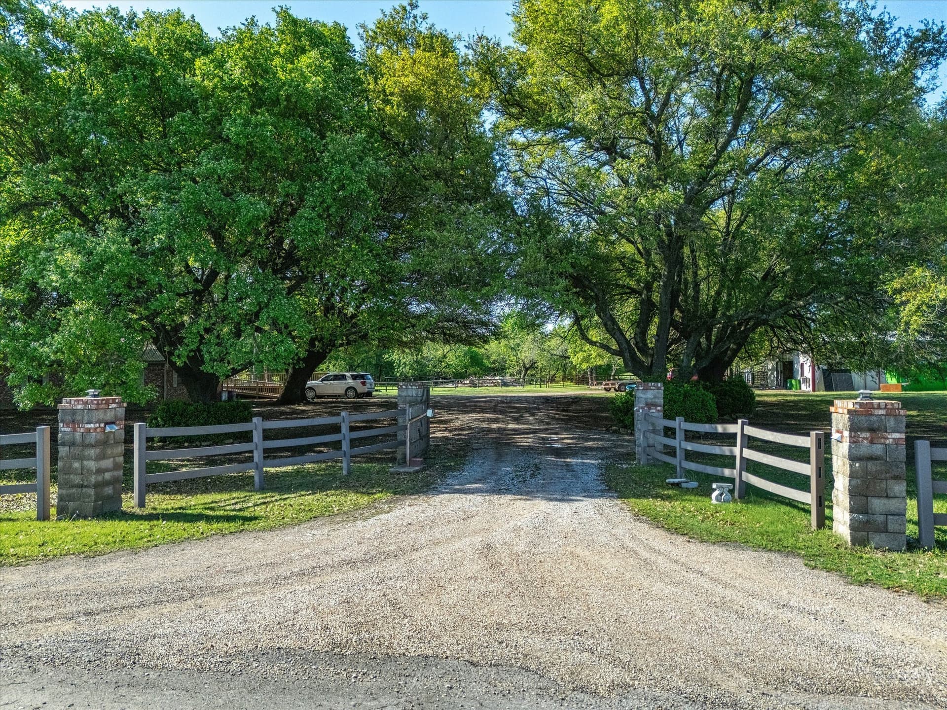 17.92 acres in Ellis County