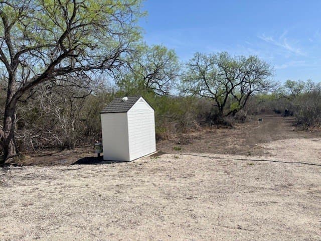 1.5 acres in Live Oak County - photo 10