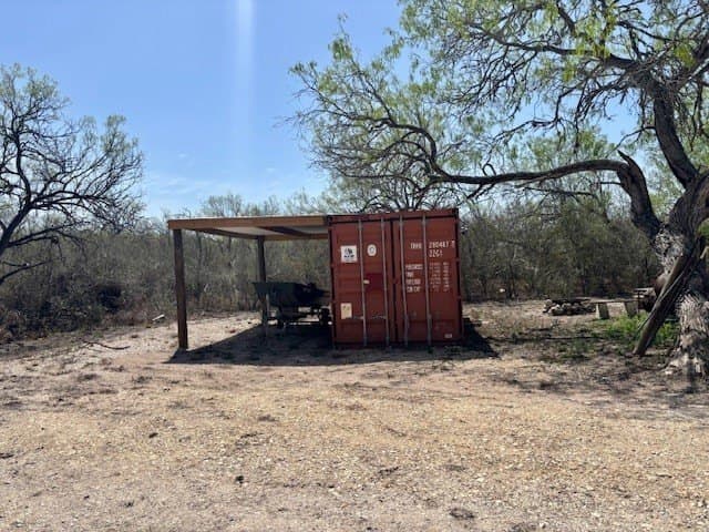 1.5 acres in Live Oak County - photo 12