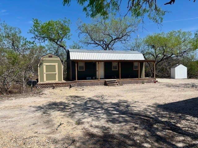 1.5 acres in Live Oak County