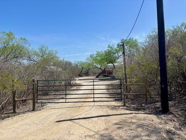 1.5 acres in Live Oak County - photo 19