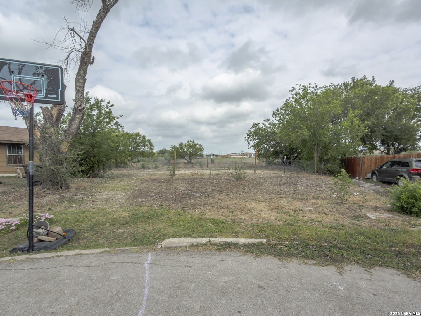 0.36 acres in Bexar County gallery image 3